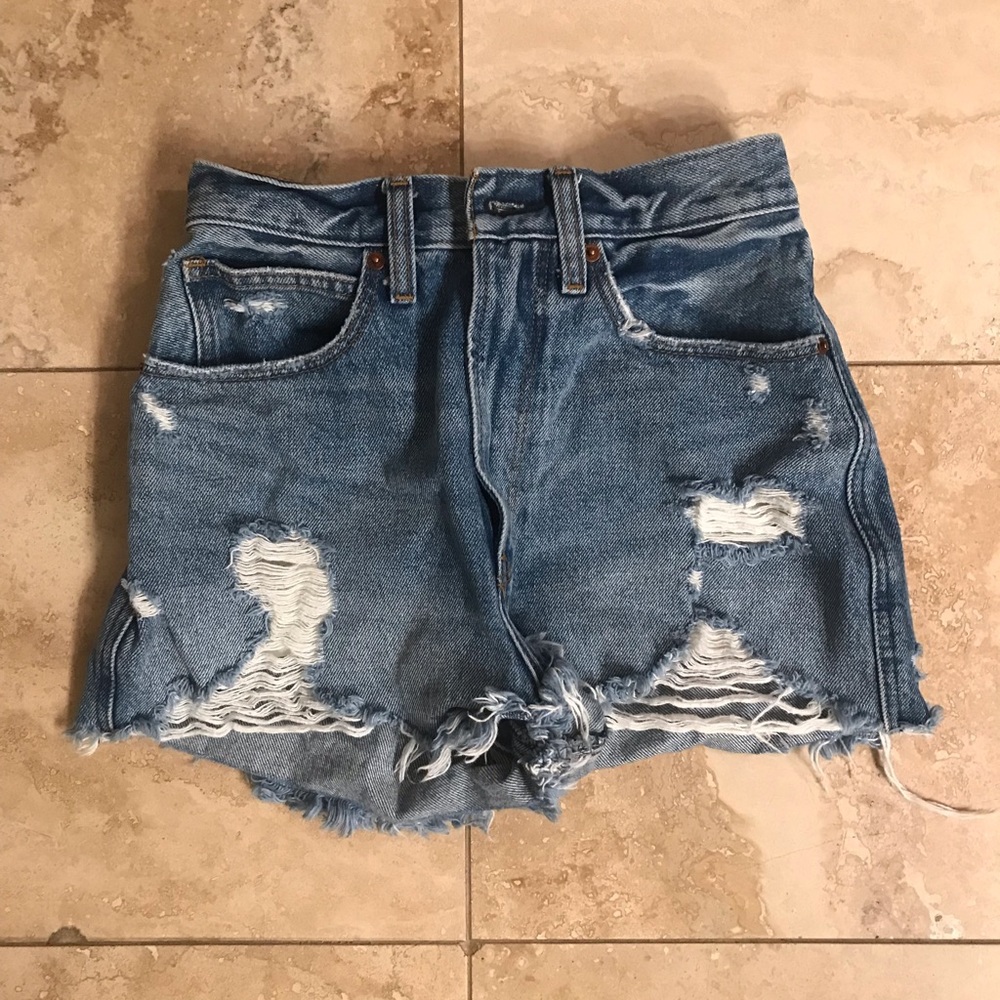 NWOT Abercrombie Natural Rise shorts